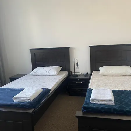 Twin Room - Shared Bathroom, No Parking